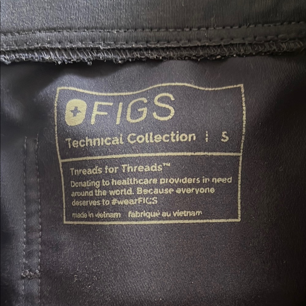 FIGS Black Technical Collection Scrub Pants